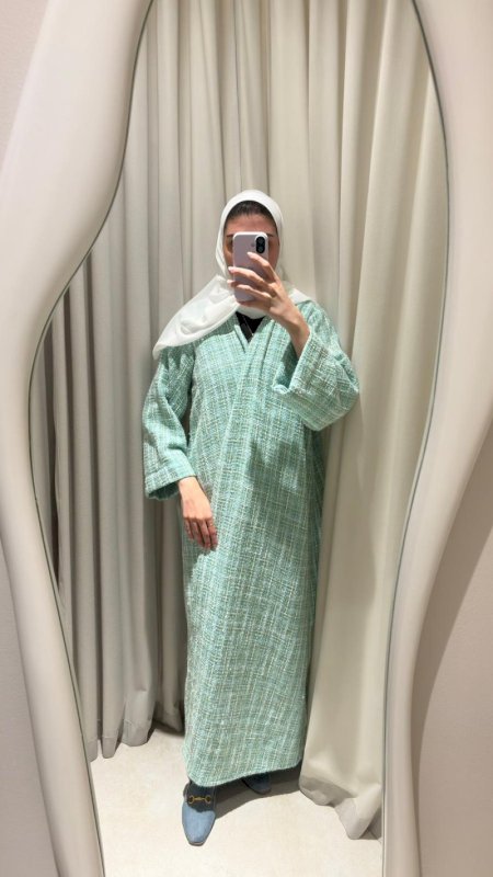 GREEN TWEED ABAYA W/ SHAILA