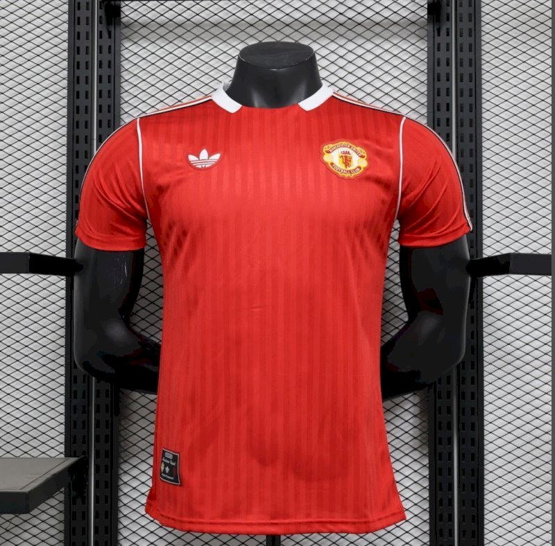 Manchester United 2025/26 Terrace Icons Player Edition