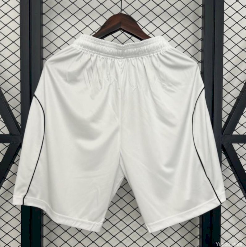 25/26 Manchester United Home Shorts