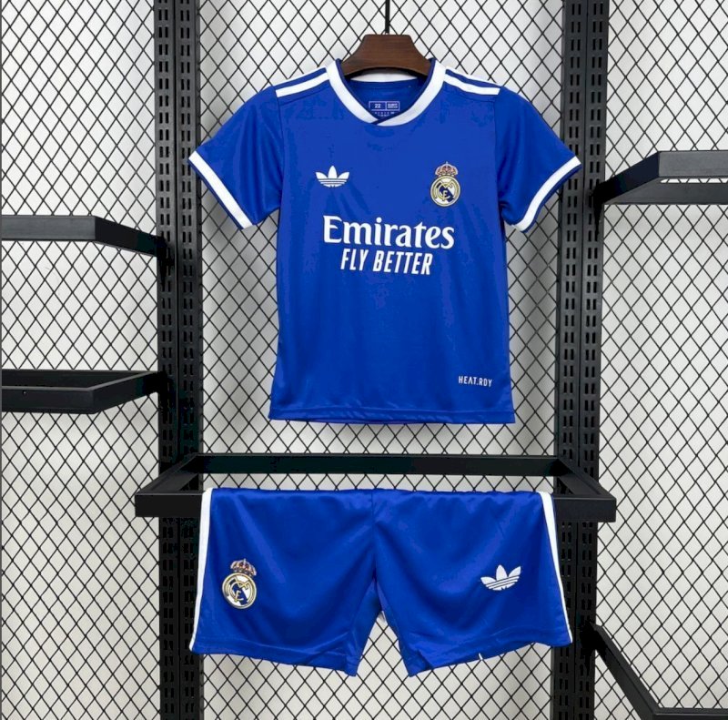 Coming Soon [Book Now] Kids Kit