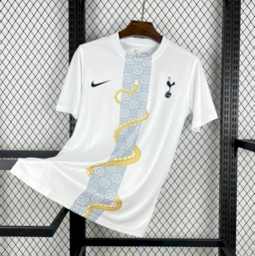 Tottenham Hotspur 2025/26 White Gold Snake Edition