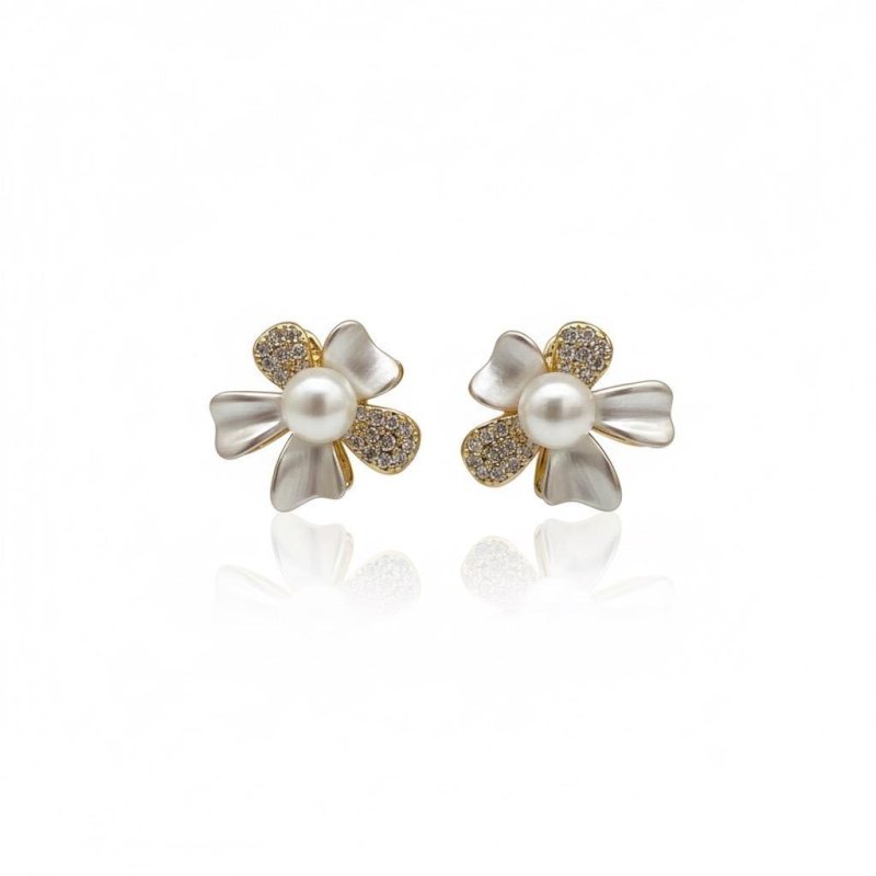 Flower earrings