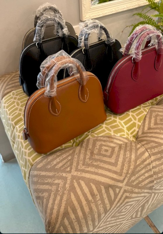 BLD18 bag (size 18cm) gold hardware