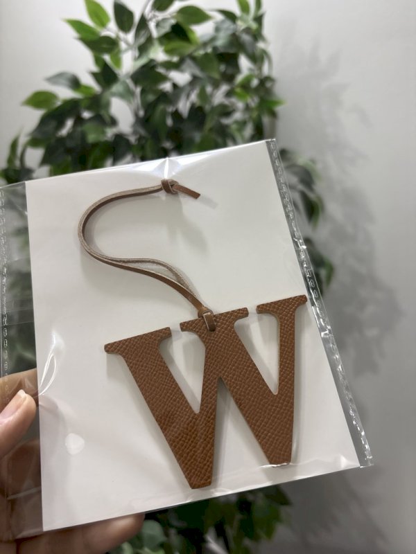 Letter (W) charm