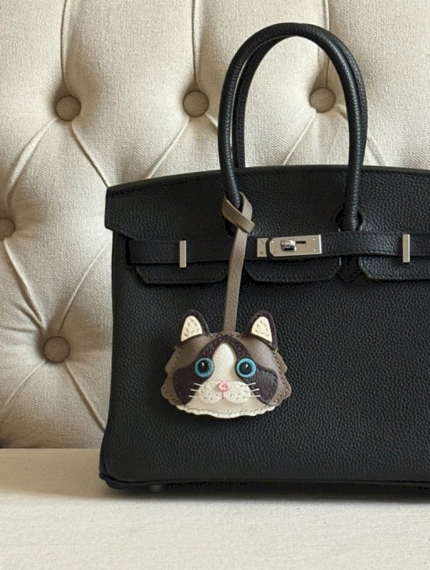 Cat charm