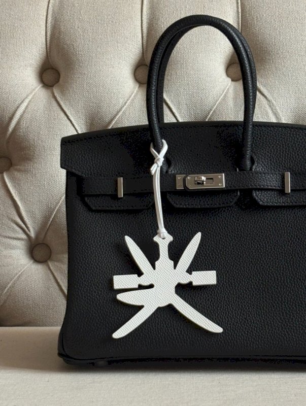 Emblem of Oman charm