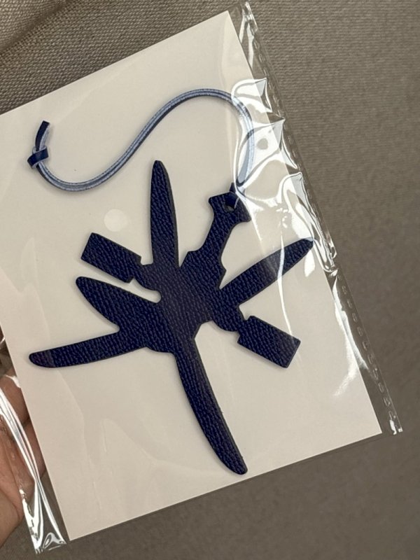 Emblem of Oman charm