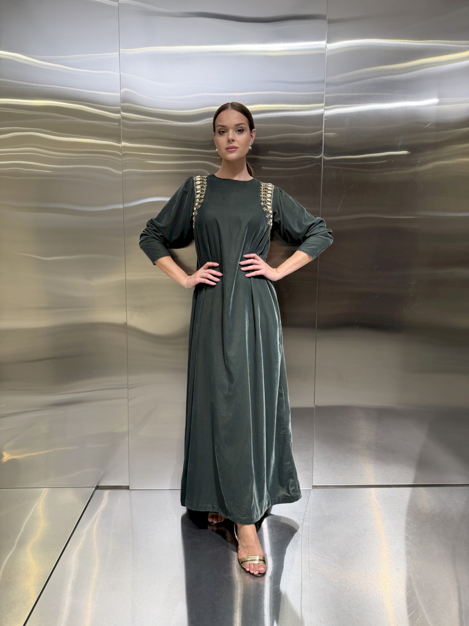 Look 9| green velvet