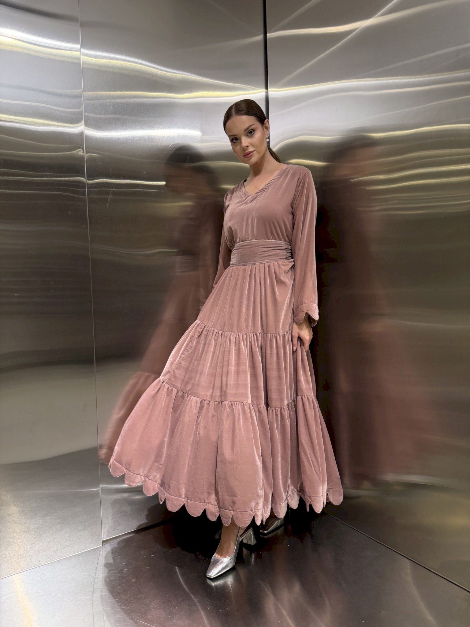 Look 4 | classic velvet in pink