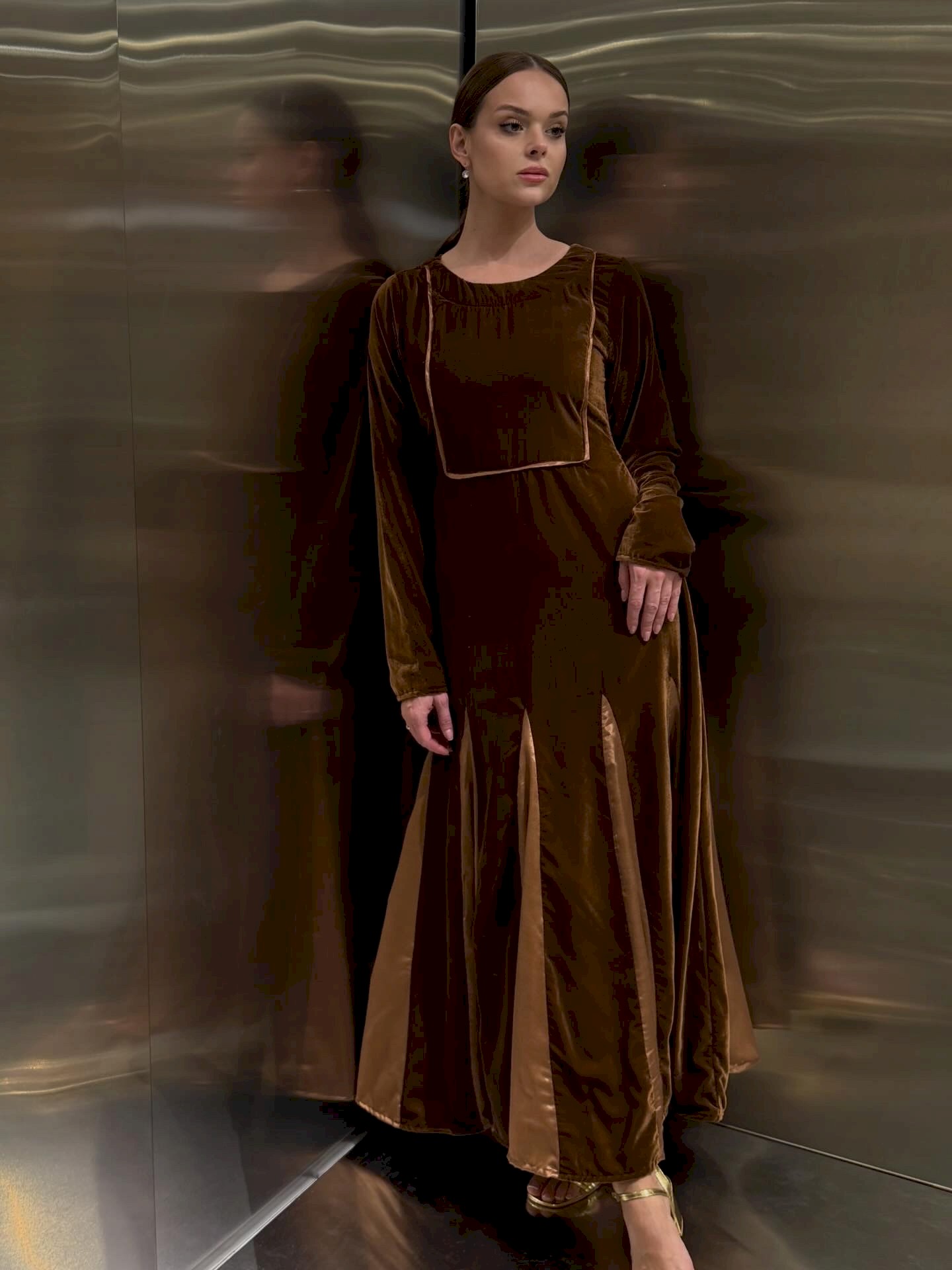 Look 13|  the panel in brown