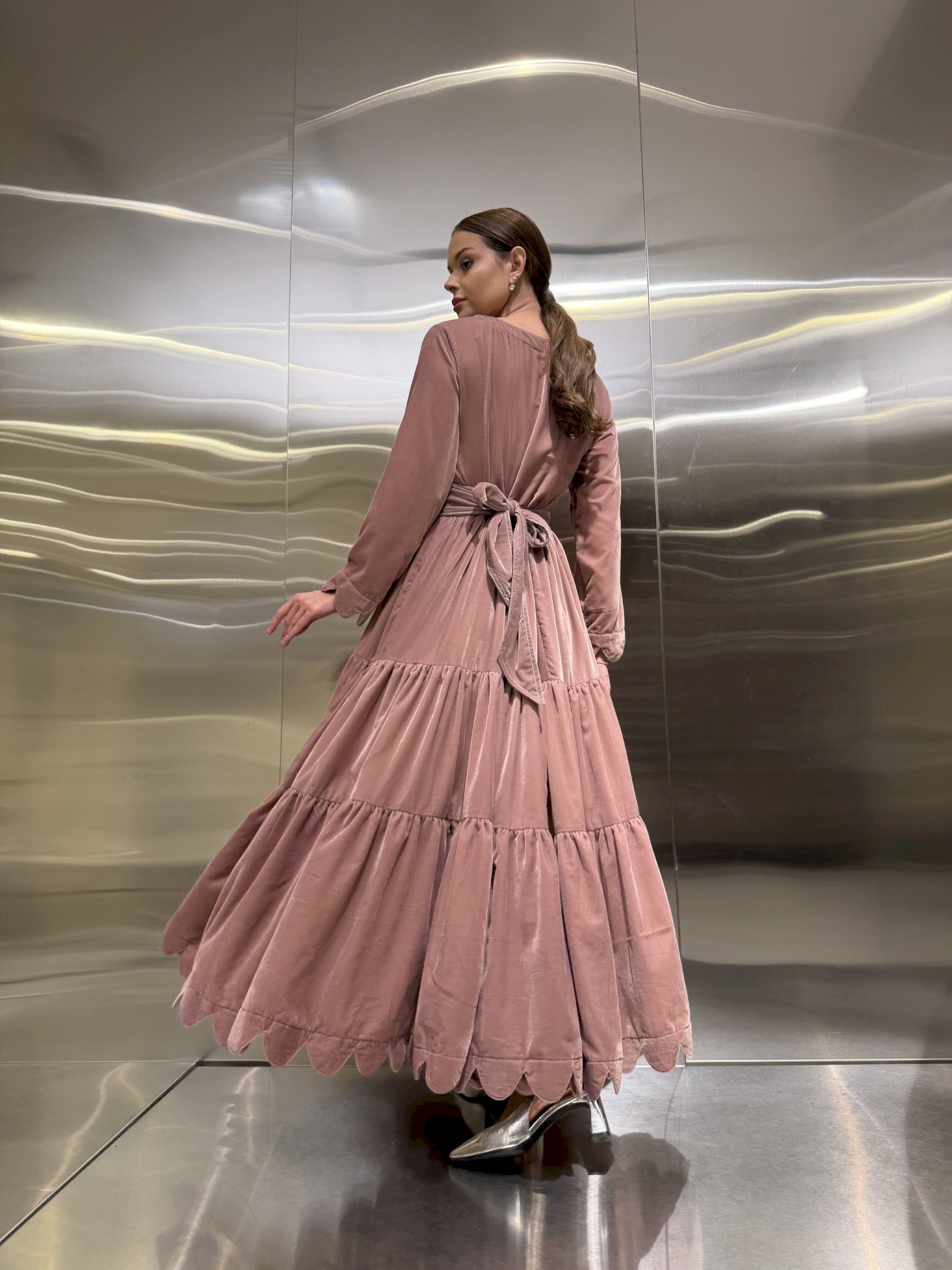 Look 4 | classic velvet in pink