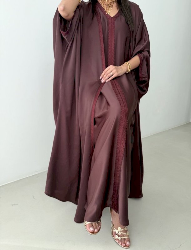 941 - شامل الفستان الداخلي