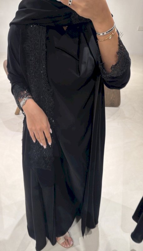 EXCLUSIVE EDITION 03