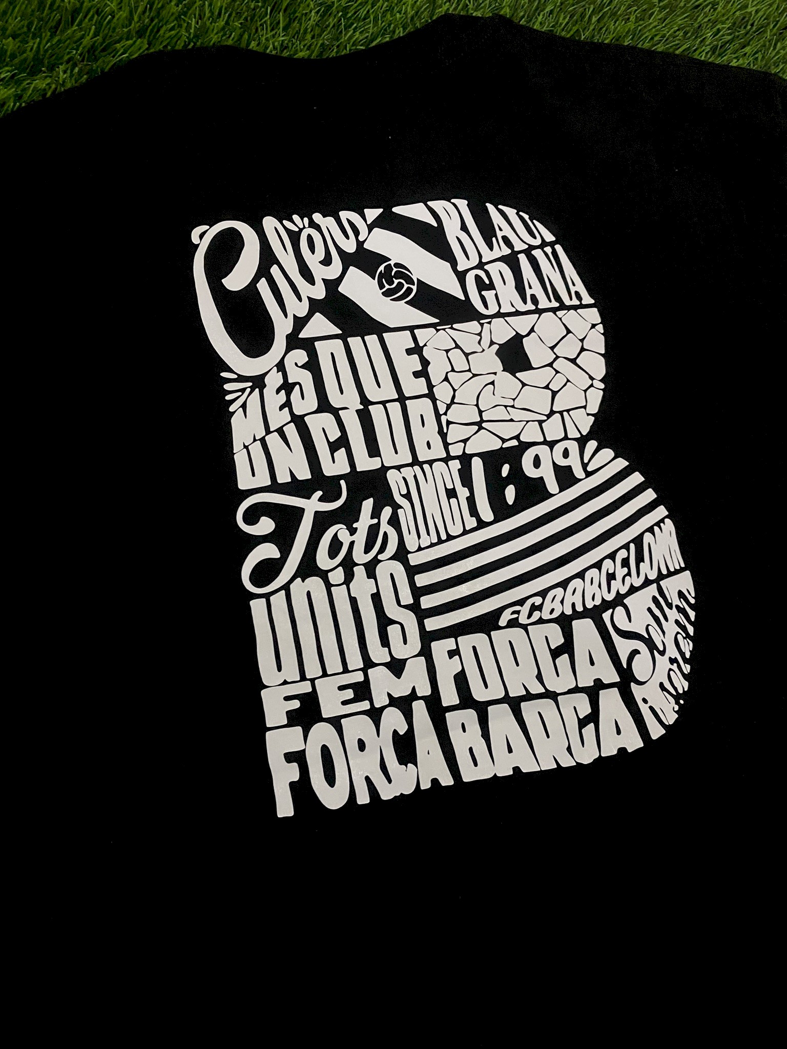 FC Barcelona Black T-Shirt - B-Legacy Edition - 100% Cotton