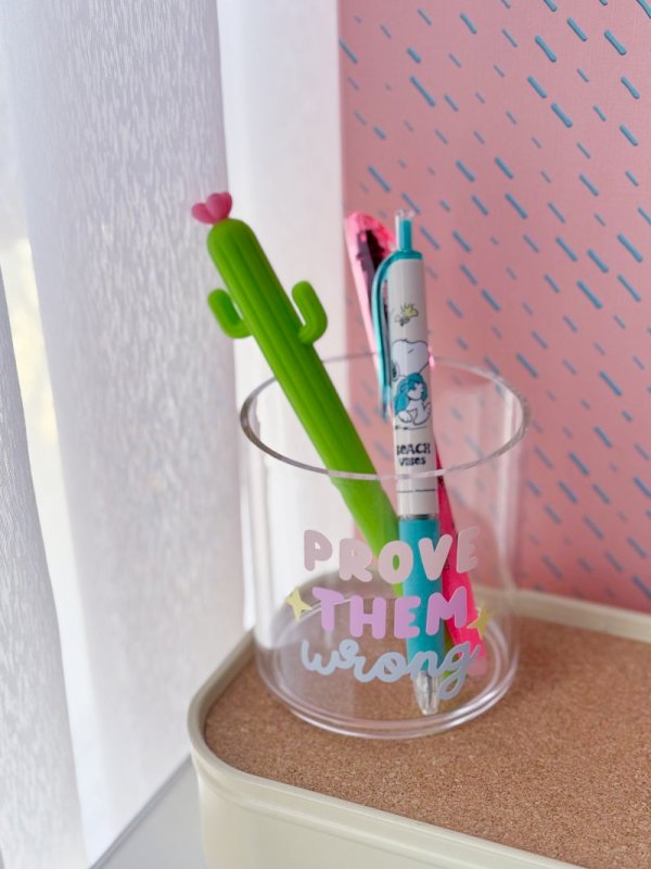 Pen holder (prove them wrong)