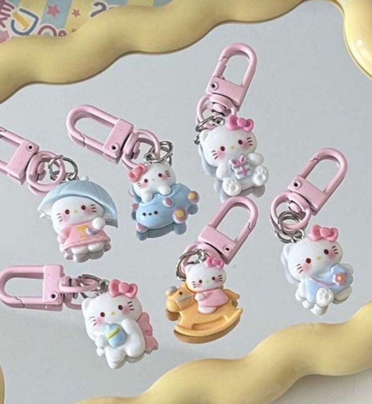 Keychains - 6 Pcs