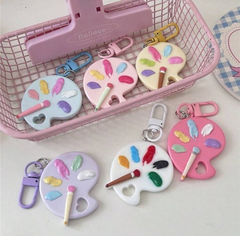 Keychains set - 6 Pcs
