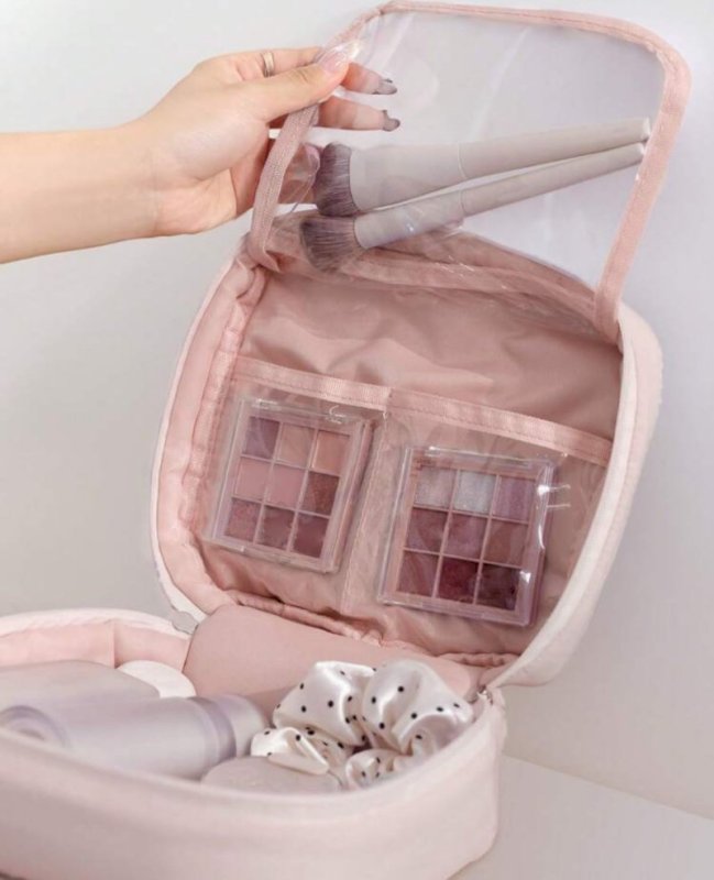 Beauty pouch