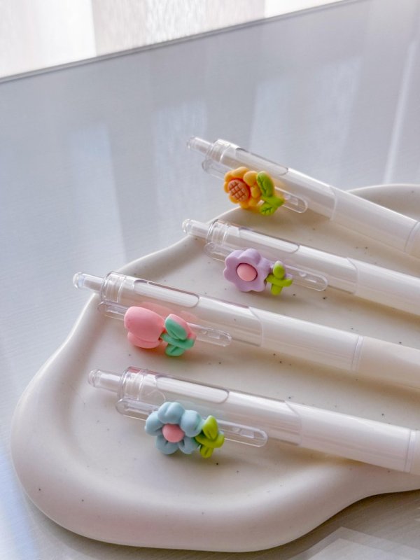 Flower pen
