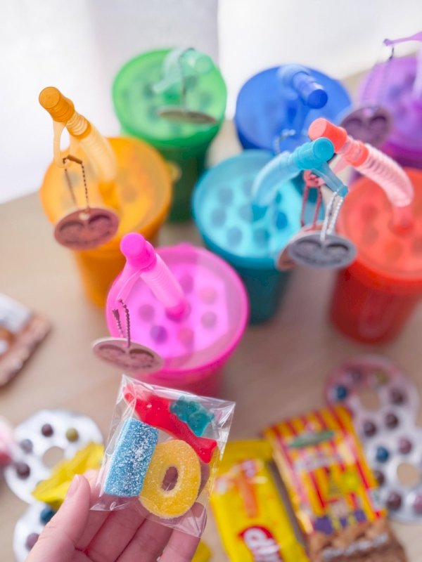 قرقاعون ١٠ قلاصات مع تعبئة