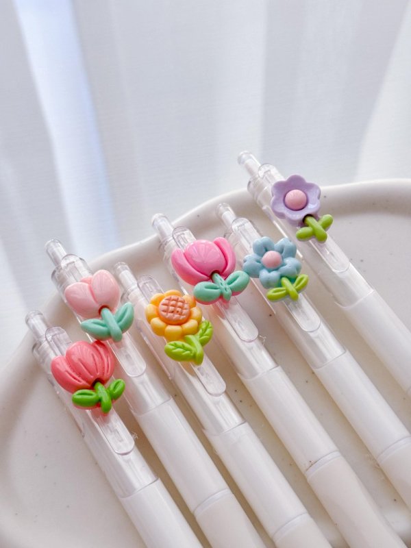 Flower pen