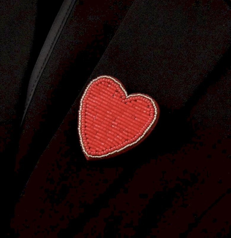 Heart pin