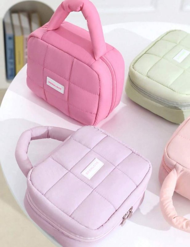 Beauty pouch