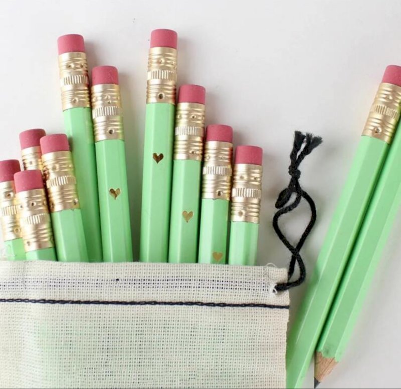 10 pencils