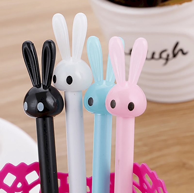 Rabbit pen