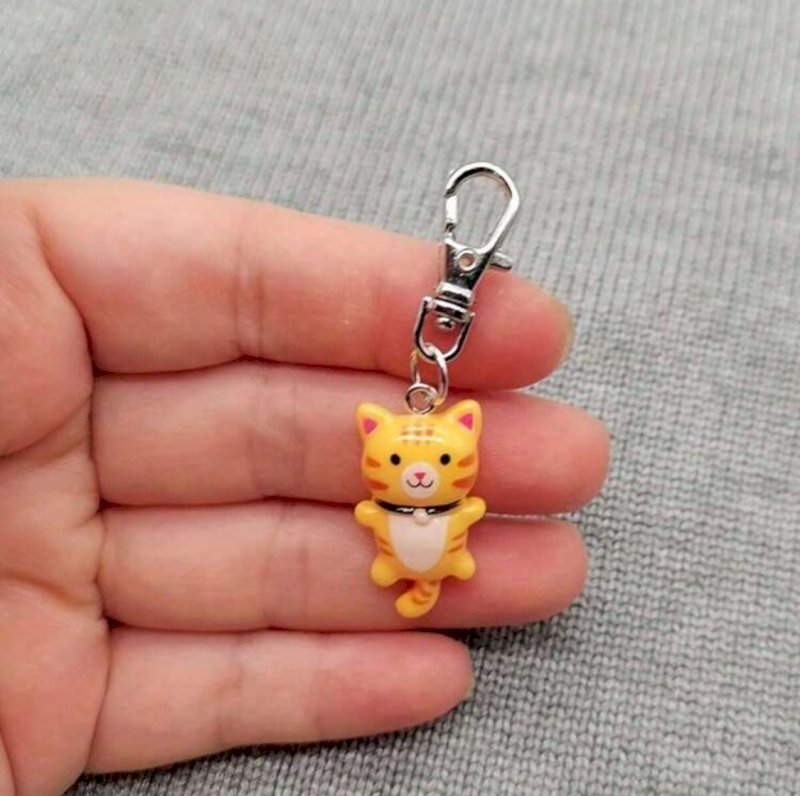 Keychains - 5 Pcs