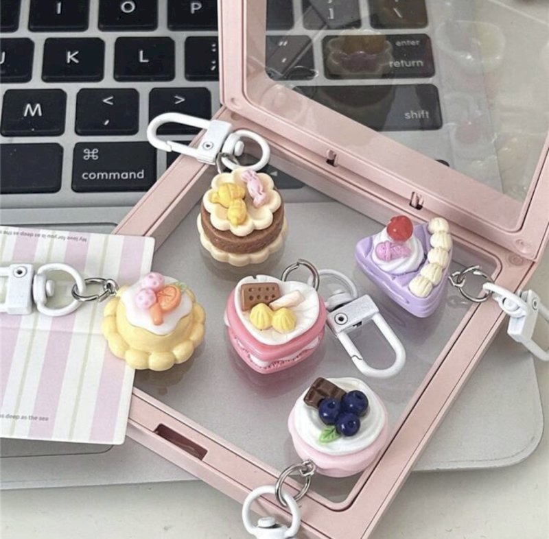 Keychains - 5 Pcs