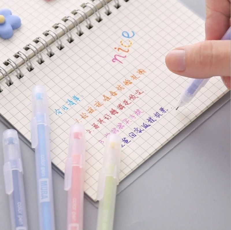 10 Multicolor pens