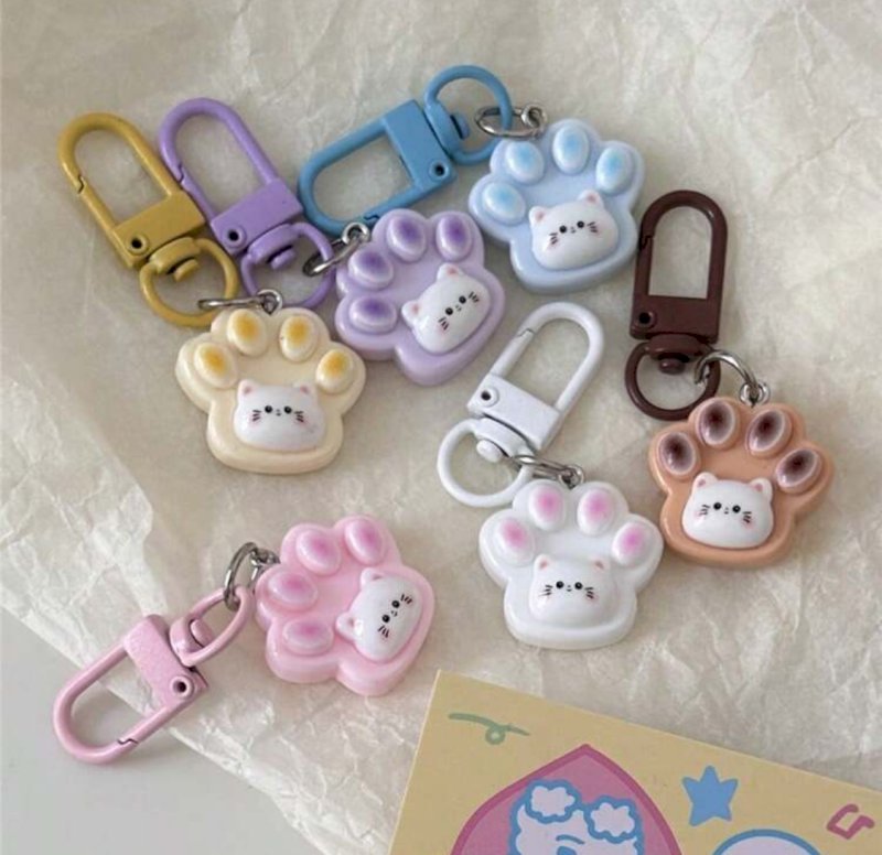 Keychains - 6 Pcs