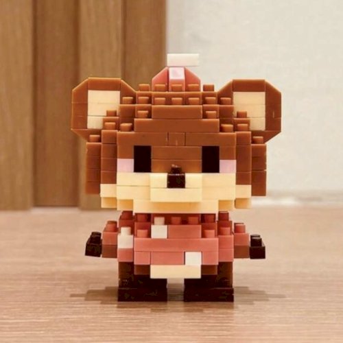 Lego cubes - bear