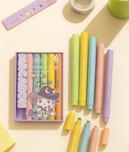 Highlighter set
