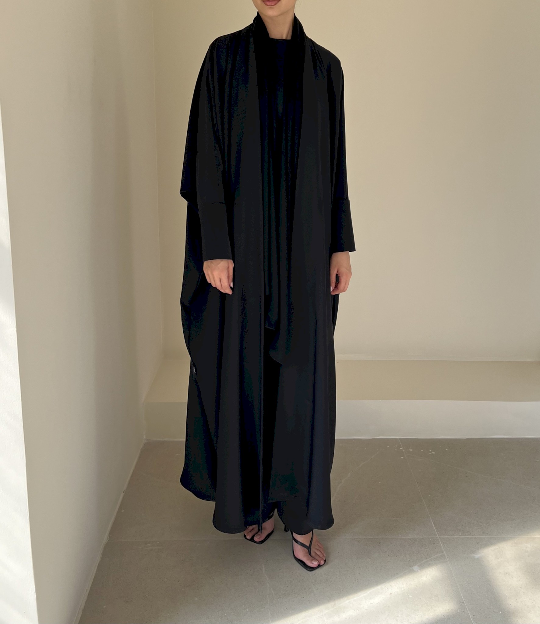 Black Coastal Charms Cloak