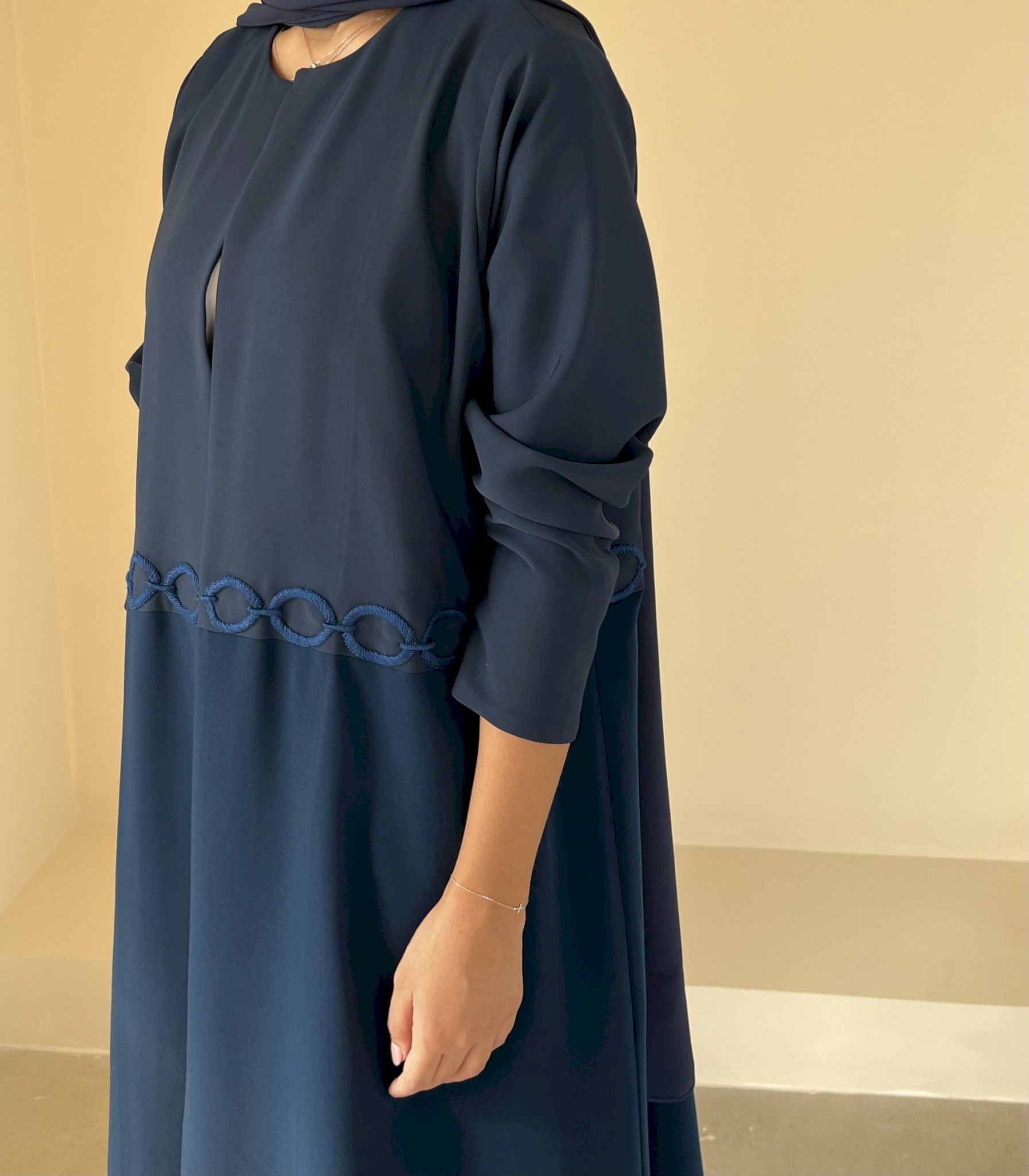 Blue rope chain cloak