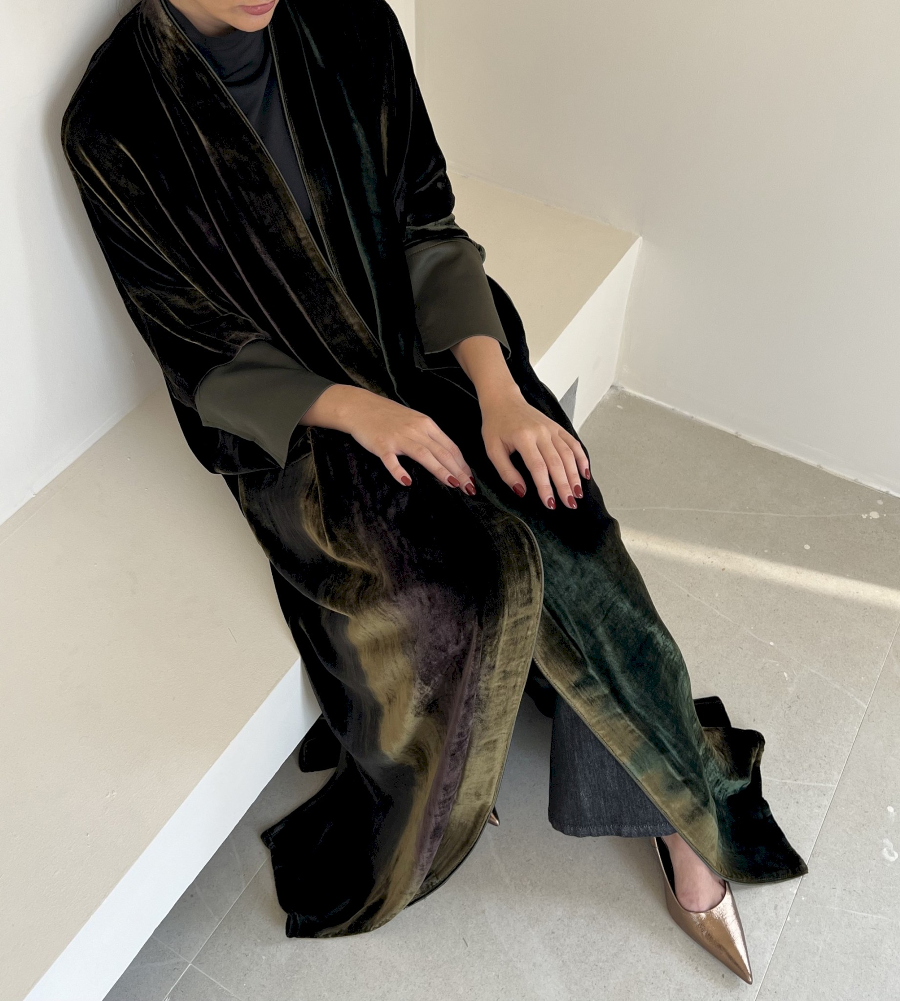 Bronze velvet aurora cloak