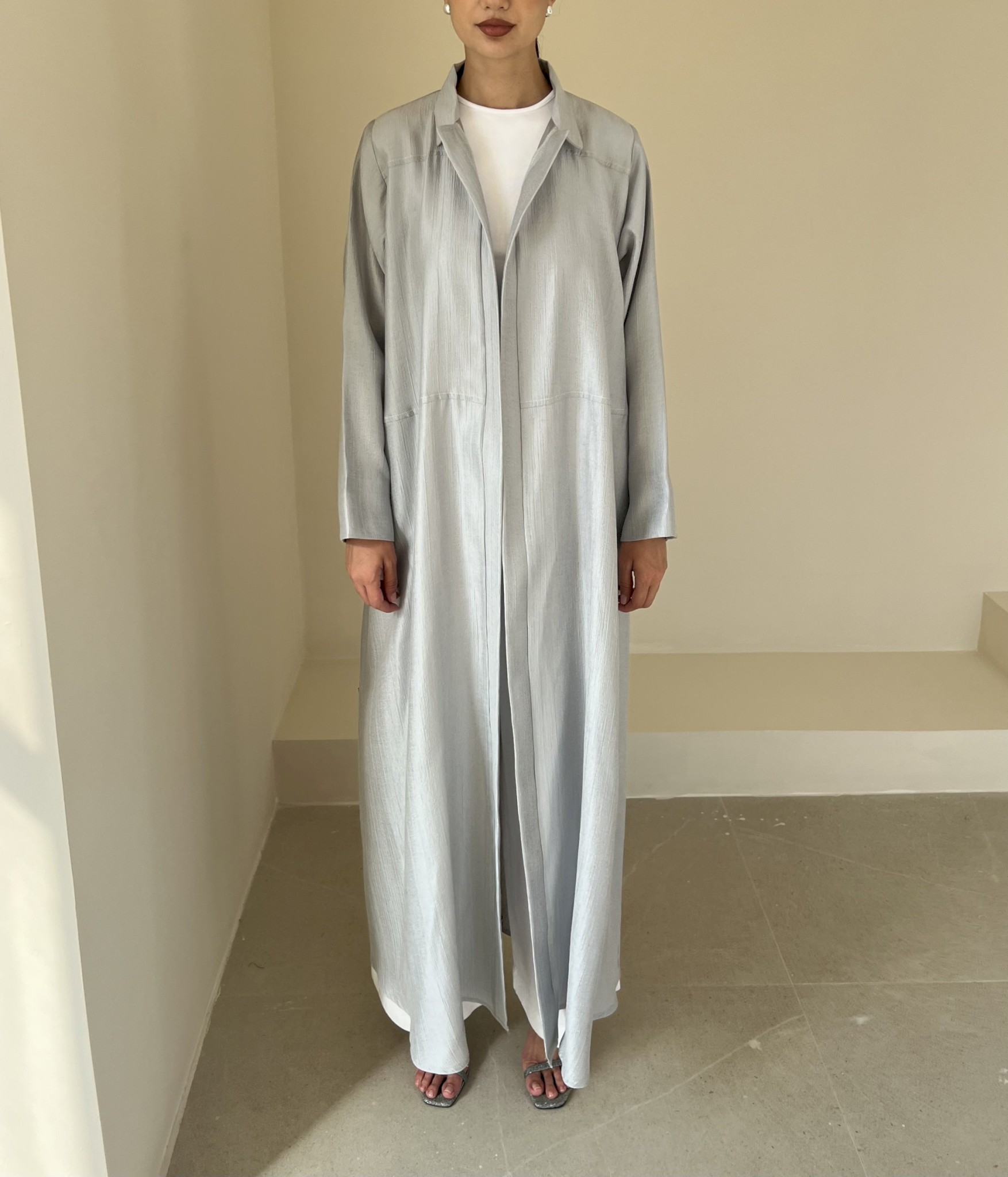 Silver line abaya