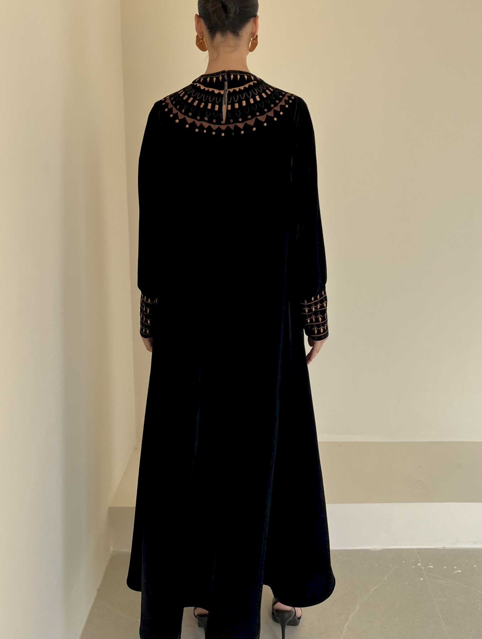 Black ornate velvet kaftan