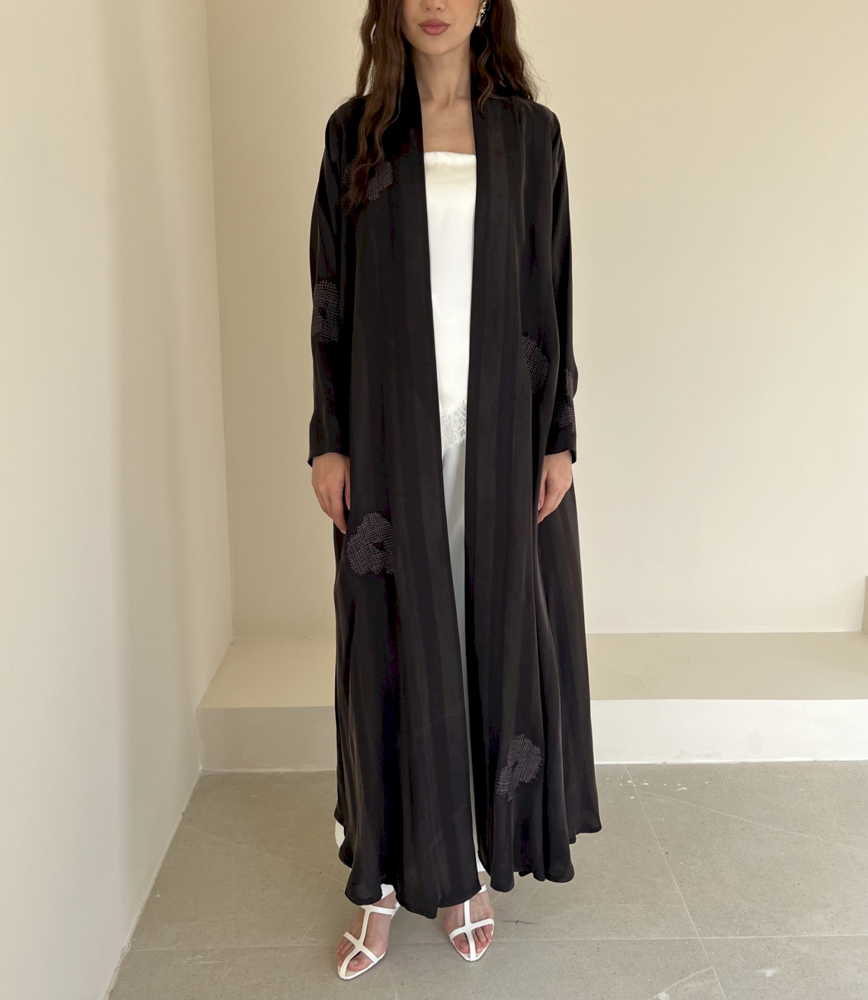 Brown bloom line cloak