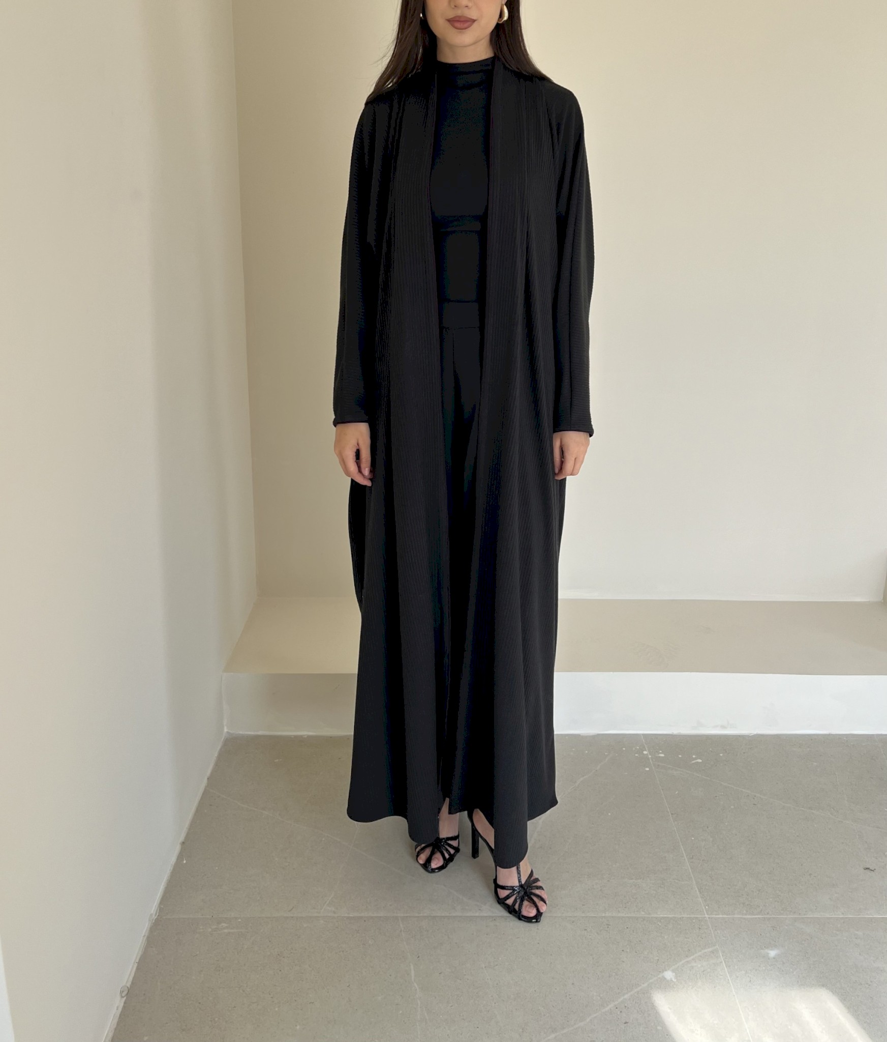 Black ribbed cotton cloak