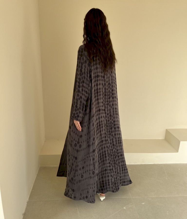 Mauve tonal jacquard cloak