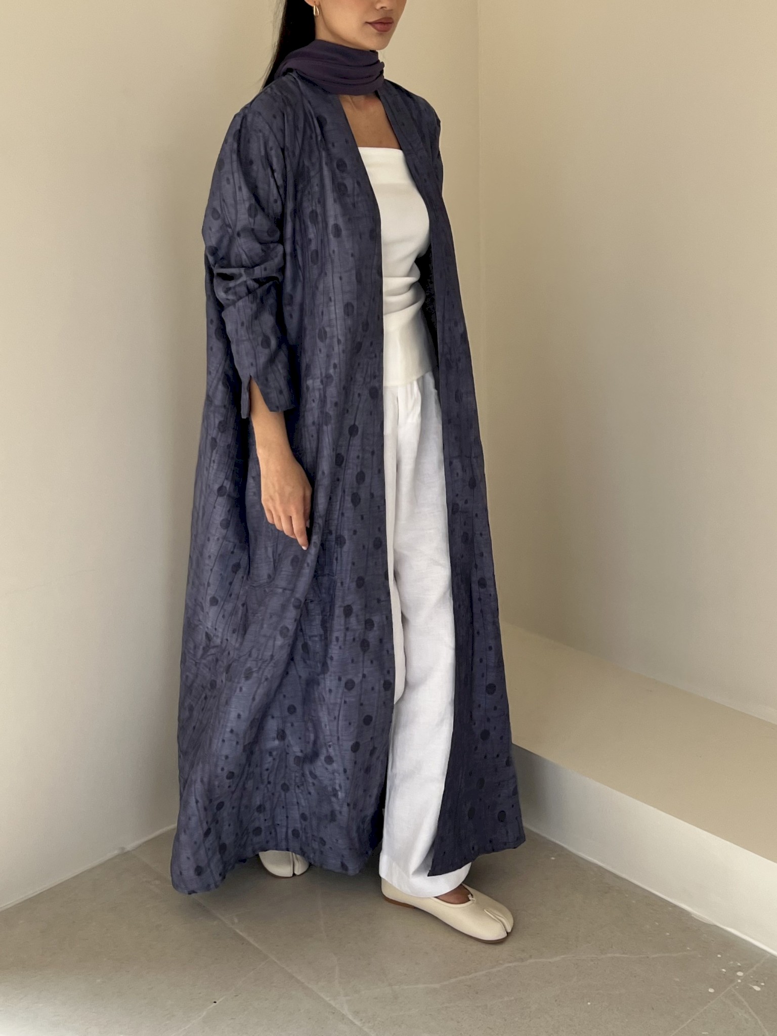 Blueberry linen dots cloak