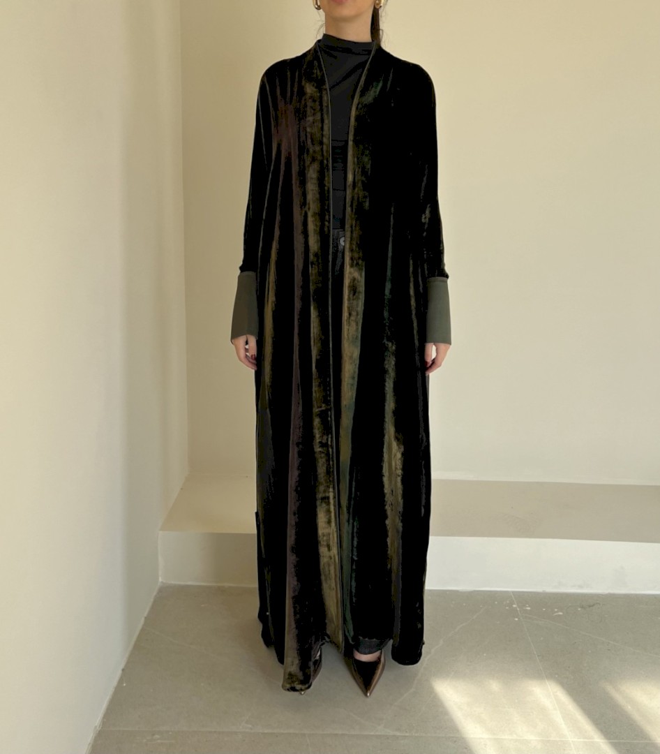 Bronze velvet aurora cloak