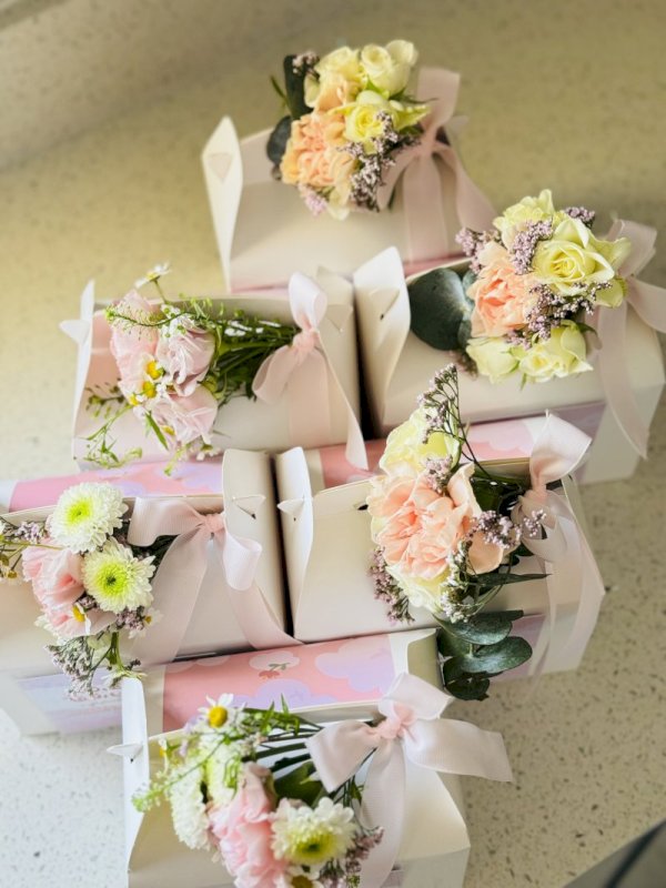 تنسيق مميز لاكواب فنية مناسبة لمختلف المناسبات