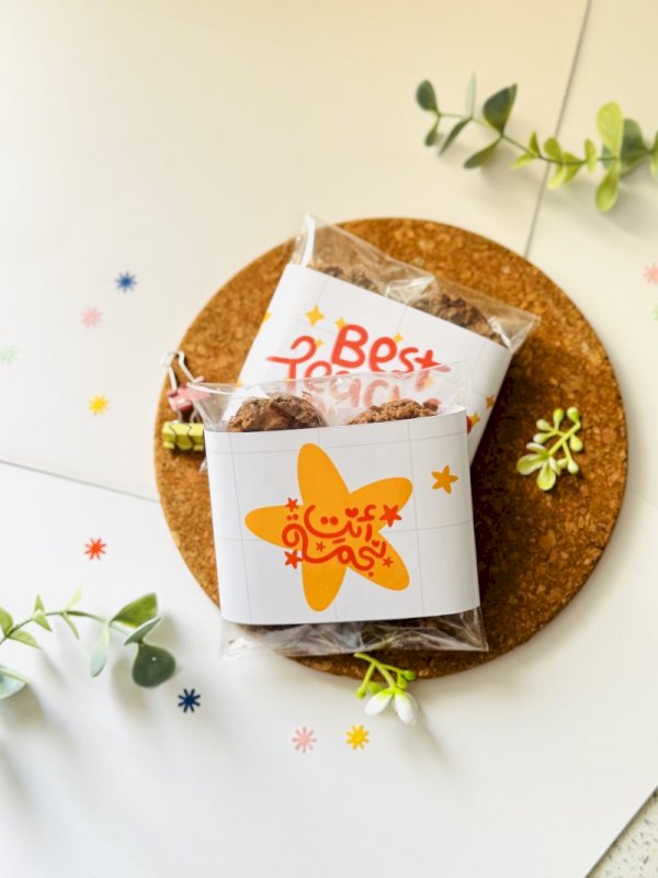 جوكلت مع تغليف مميز لعيد المعلم