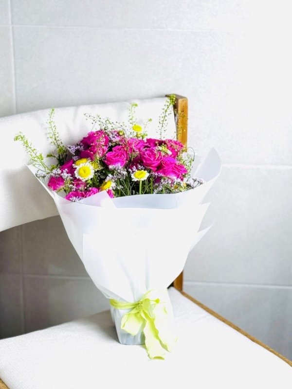 باقة رود بحجم كبير