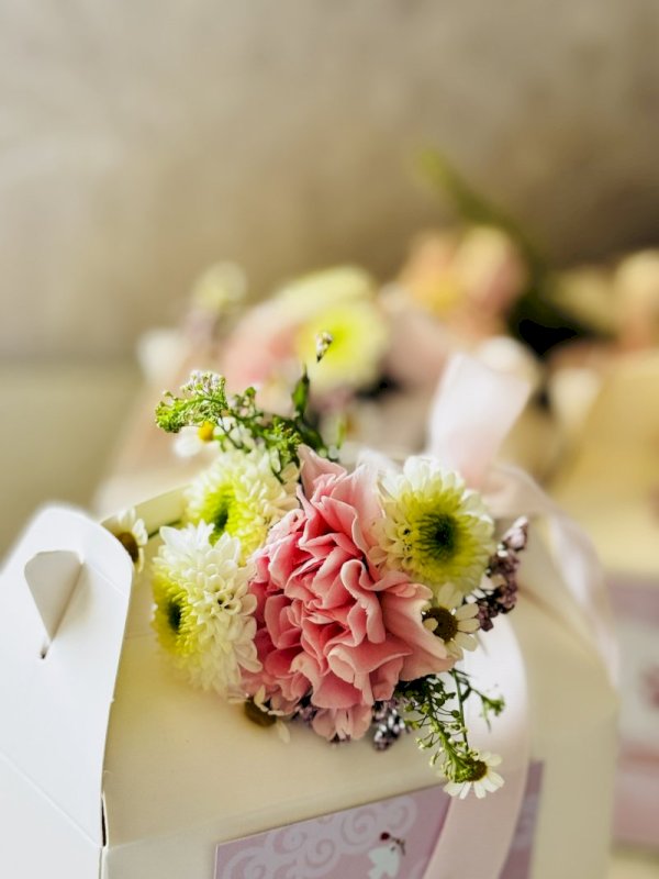 تنسيق مميز لاكواب فنية مناسبة لمختلف المناسبات