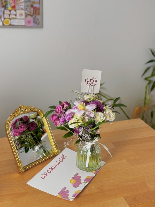 فازة ورد مميزه